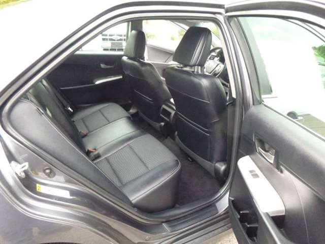 2014 Toyota Camry SE 4dr Sedan